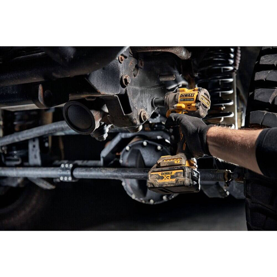 DEWALT DCF923B ATOMIC 20V MAX* 3/8 in. Cordless Impact Wrench with Hog Ring Anvil (Tool Only)