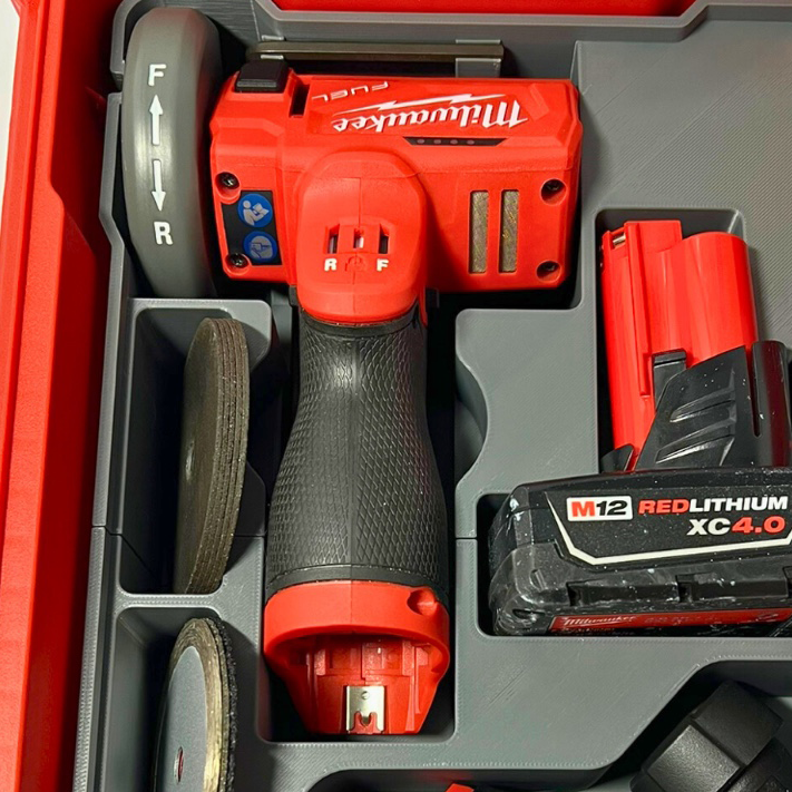 Upper storage detail for M12 cut-off tool battery and cutting wheels organizer insert