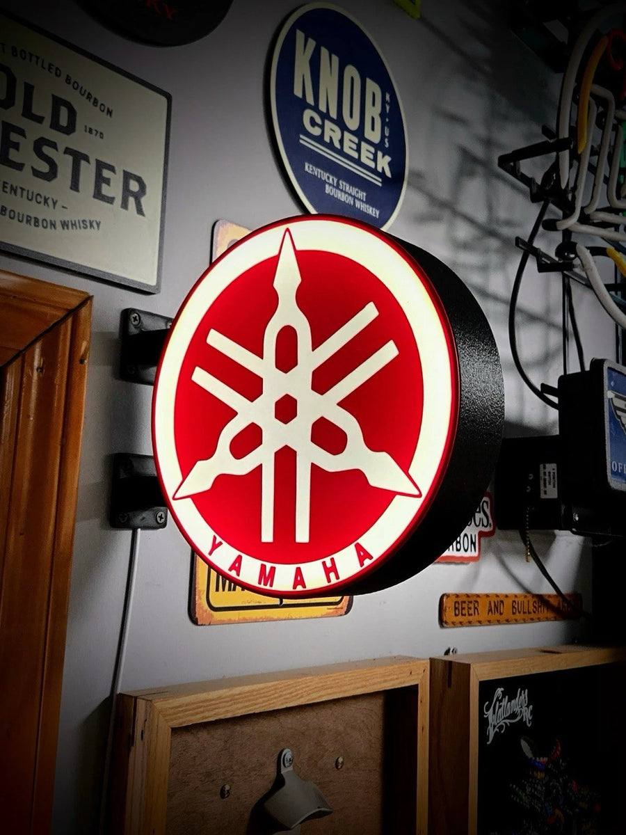 Yamaha vintage inspired two-sided 9 inch round LED garage wall light alternate view